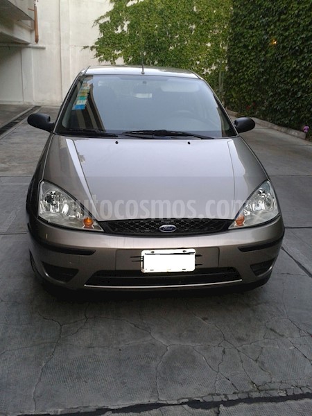 foto Ford Focus 5P 1.6L Ambiente usado