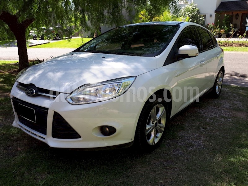 foto Ford Focus 5P 1.6L S usado