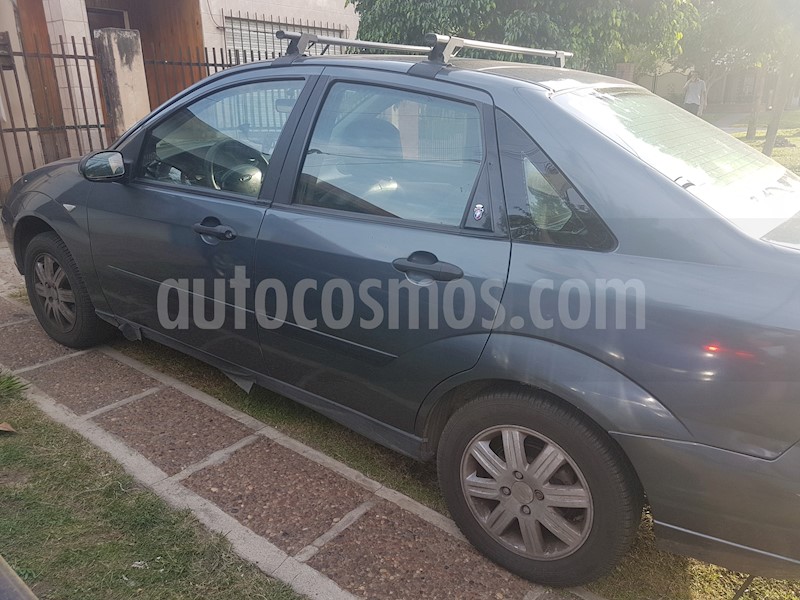 foto Ford Focus 5P 2.0L Ghia usado