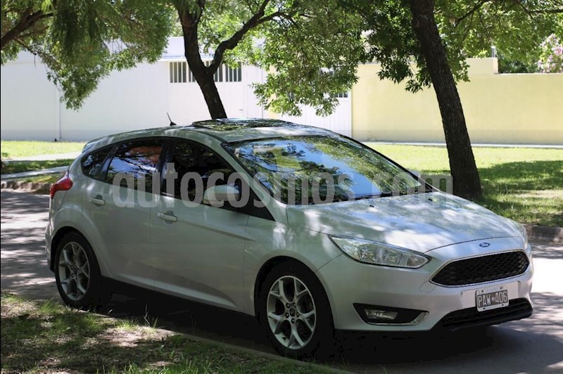 foto Ford Focus 5P 2.0L SE Plus usado