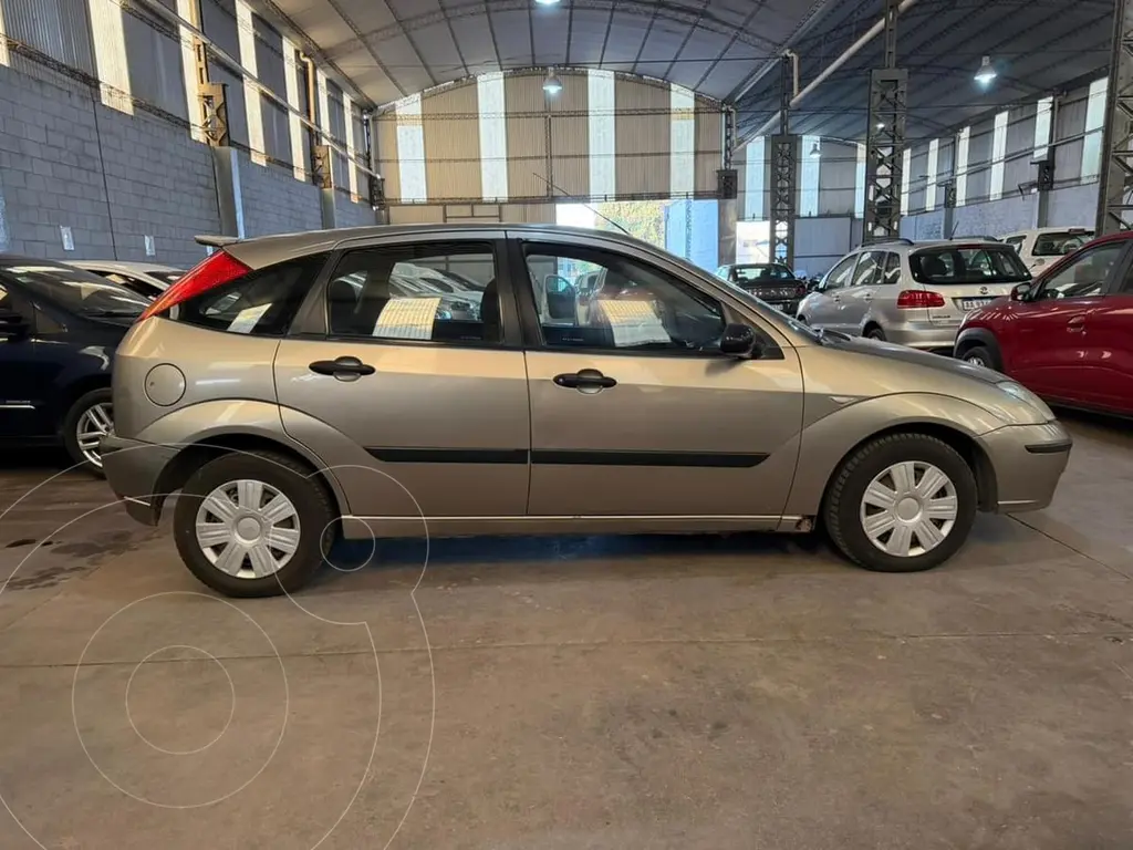 Ford Focus Focus 1.8 Tdi Ambiente 5 P 2007 - foto 2