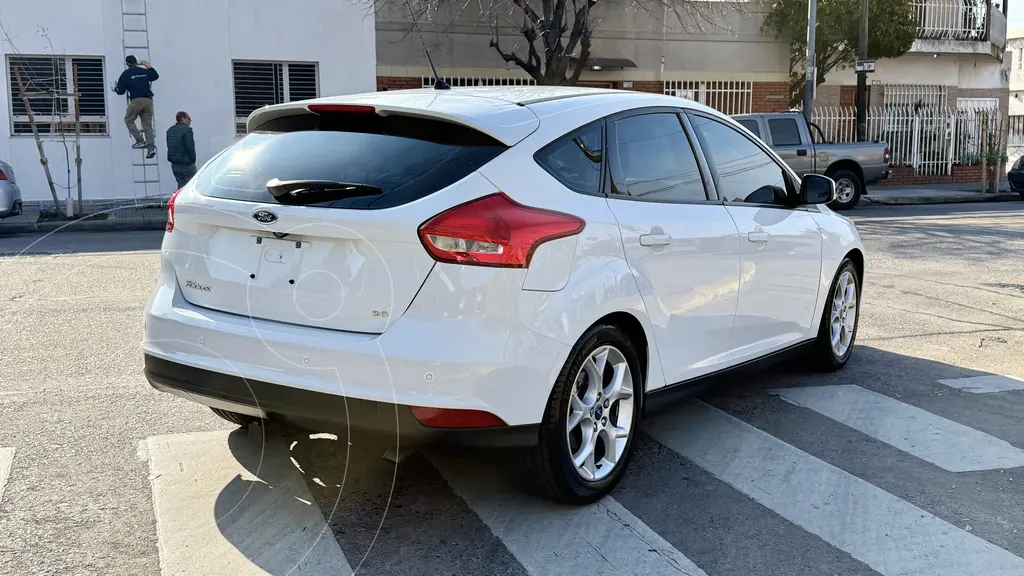 Ford Focus 5P 2.0L Se Plus (2000 Cc) 2017 - foto 2