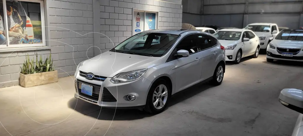 Ford Focus SE Plus 2.0L