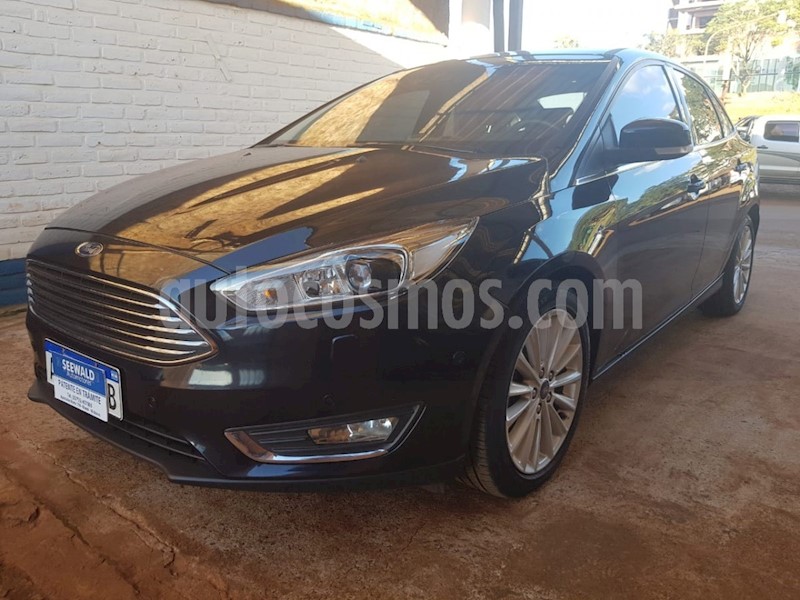 foto Ford Focus FOCUS L/16 2.0 4 P TITANIUM POWER usado