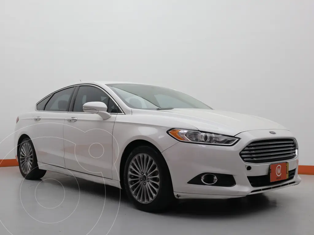 foto Ford Fusion 2.0L Titanium usado (2015) color Blanco precio $50.990.000