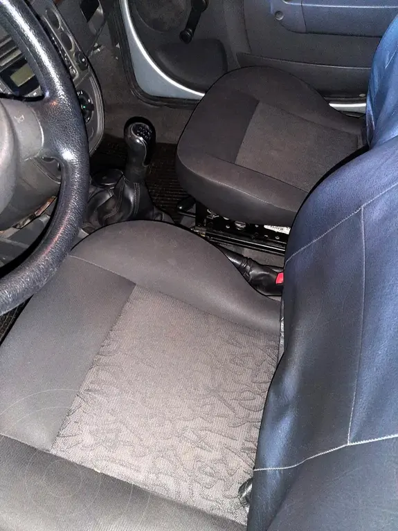 Ford Ka 1.0L Viral (999 Cc) 2008 - foto 3