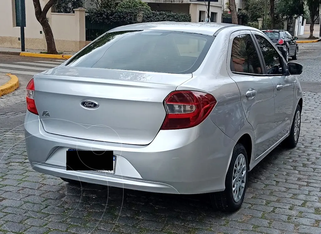 foto Ford Ka 1.5L SE usado (2019) color Plata precio $14.500.000