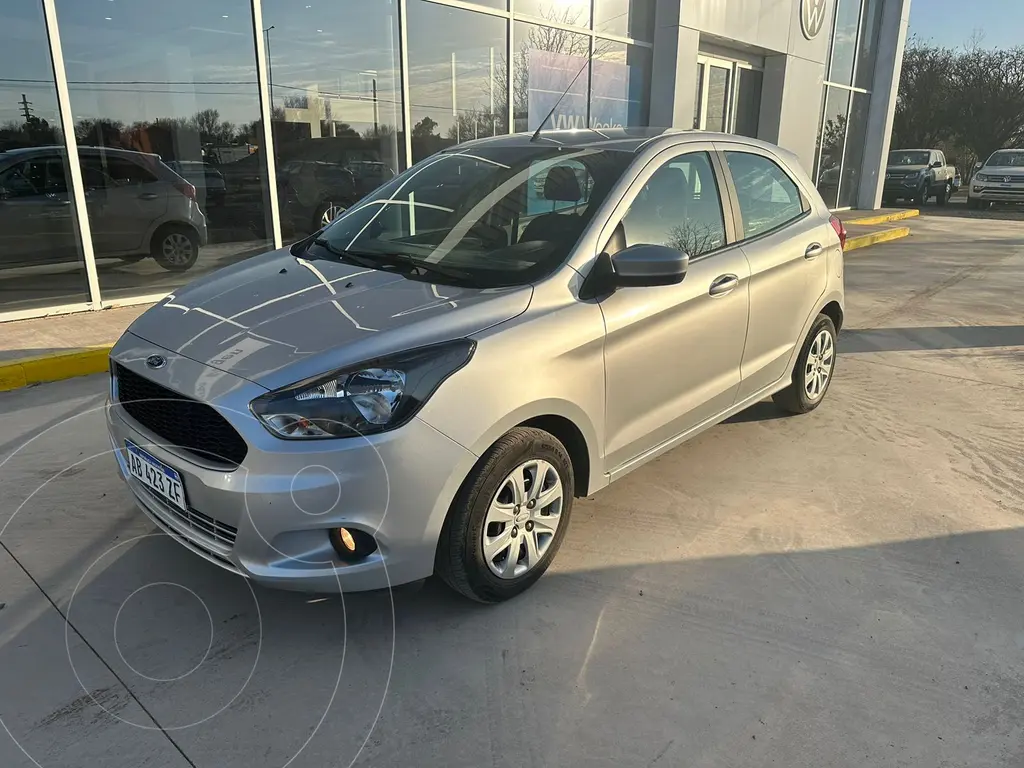 foto Ford Ka KA 1.5 SE usado (2017) color Blanco precio $13.500.000