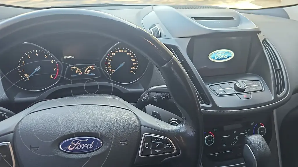 Ford Kuga 2.0L Sel 4X4 (1999 Cc) 2017 - foto 3