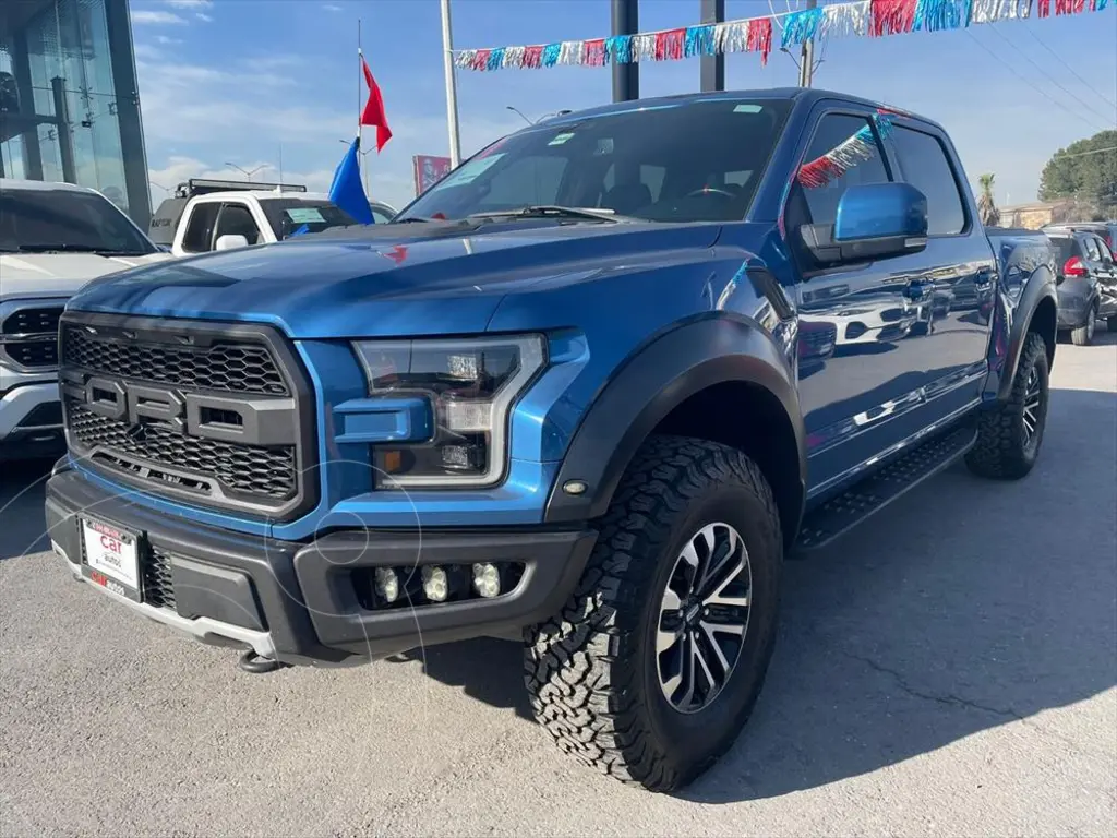 foto Ford Lobo Raptor CREW CAB 4X4 3.5L V6 CON SPRAY-IN BEDLINER usado (2019) color Azul Eléctrico precio $995,000