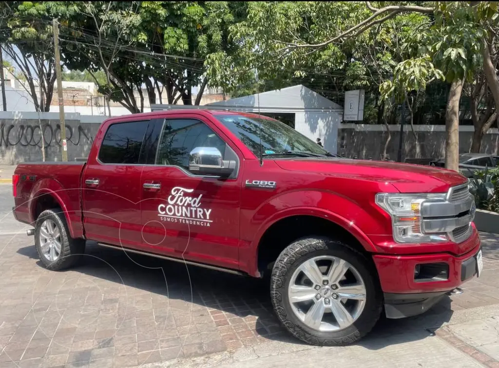 foto Ford Lobo Doble Cabina Platinum 4x4 usado (2018) color Rojo precio $698,000