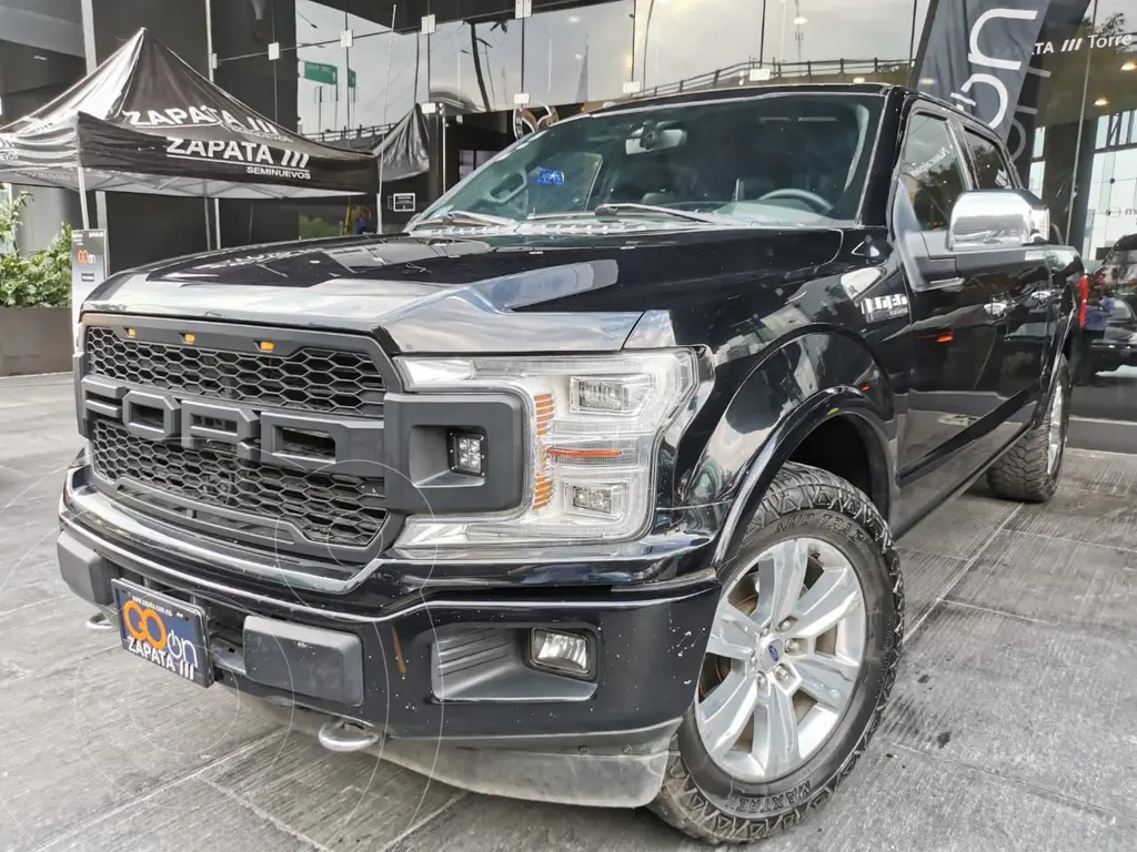 foto Ford Lobo Doble Cabina Platinum 4x4 usado (2018) color Negro precio $570,000