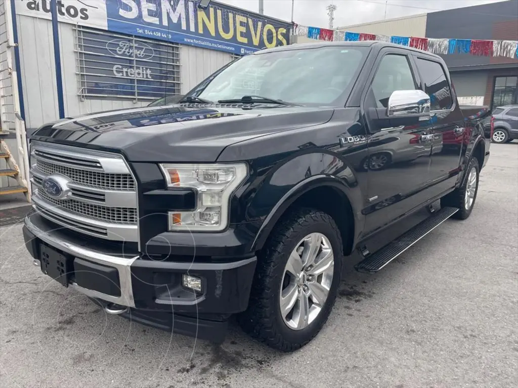 foto Ford Lobo Platinum Crew Cab 4x4 usado (2017) color Negro precio $590,000