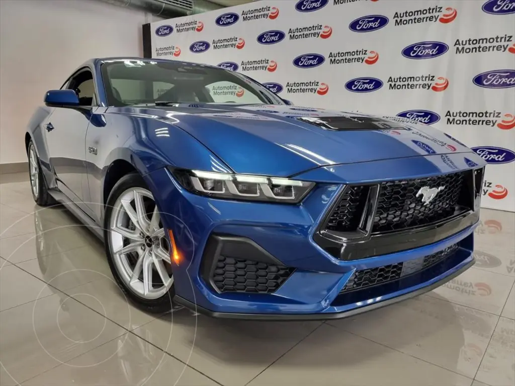 foto Ford Mustang Convertible V8 GT Convertible Aut usado (2024) color Azul precio $1,080,000