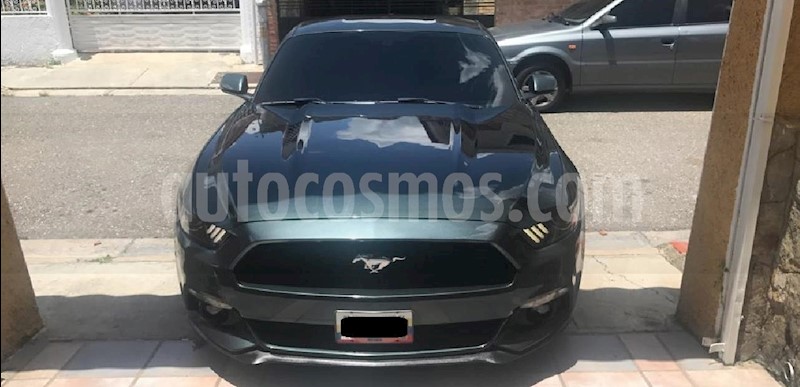 foto Ford Mustang Automatico usado