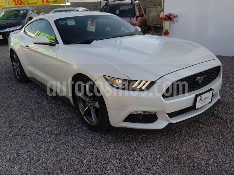 foto Ford Mustang CoupA© V6 usado