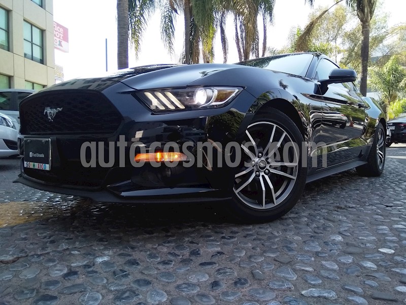 foto Ford Mustang Coupe 2.3L Aut usado