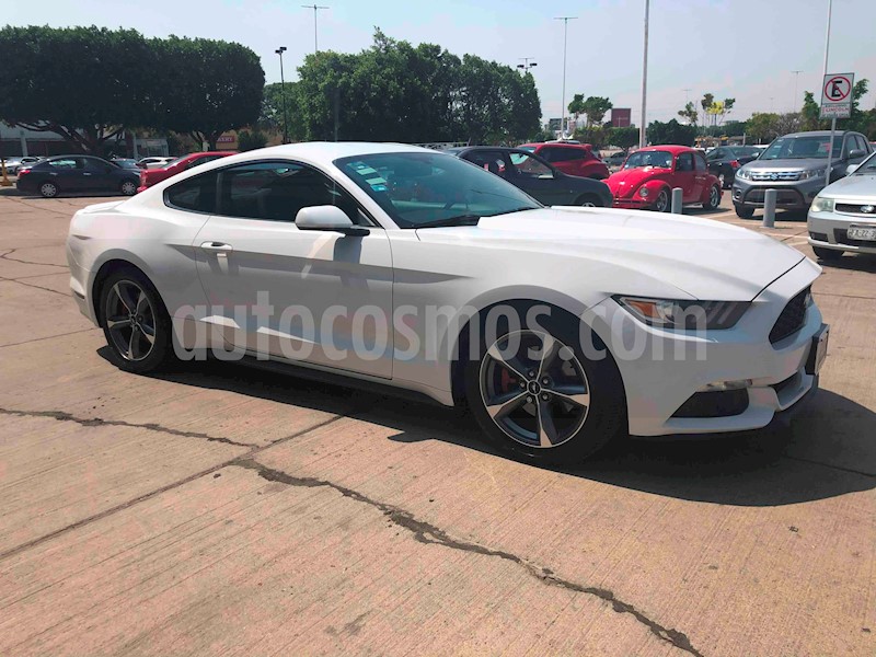 foto Ford Mustang Coupe 3.7L V6 Aut usado