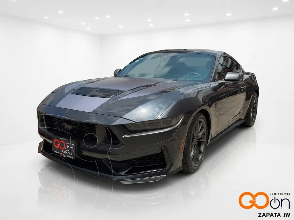 Ford mustang dark horse (2024)