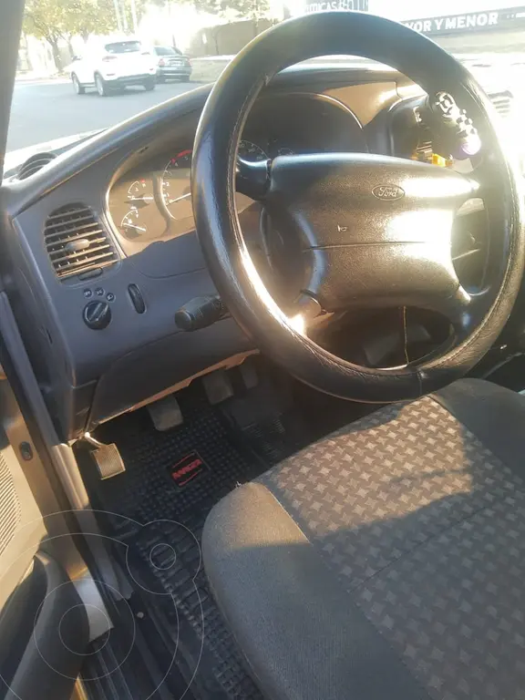 Ford Ranger Xls Plus 2.8L 4X2 Tdi Cd (2785 Cc) 2005 - foto 5