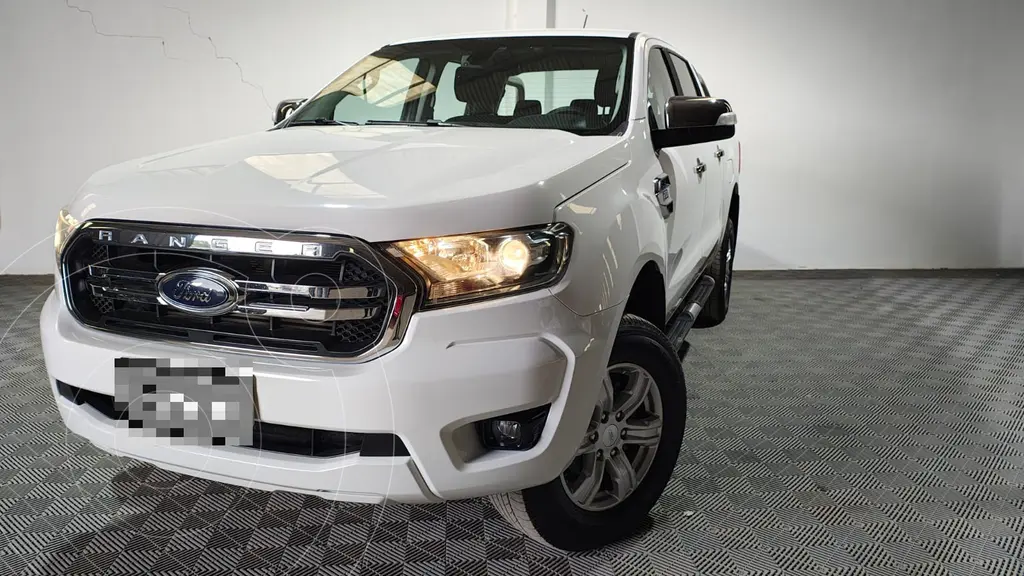 foto Ford Ranger XLT 3.2L 4x2 TDi CD usado (2021) color Blanco Oxford precio $34.937.000