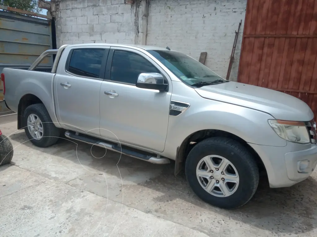 Ford Ranger XLT 3.2L 4x2 TDi CD usado 2014 color Gris precio