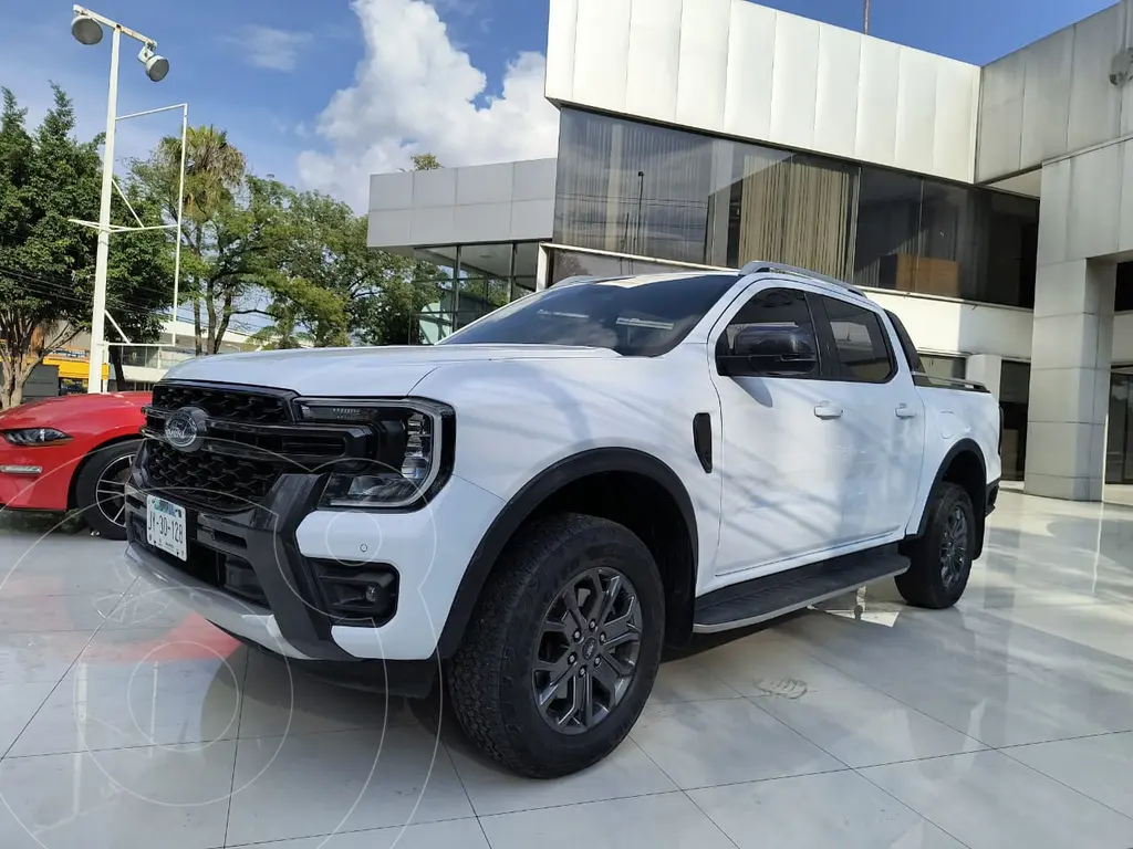 foto Ford Ranger Wildtrak 4x4 usado (2023) color Blanco Nieve precio $798,000