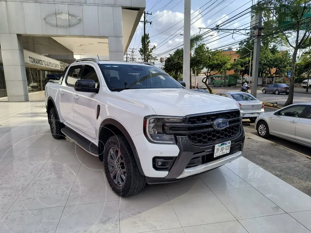 Ford Ranger Wildtrak 4x4 usado (2023) color Blanco Nieve precio $798,000