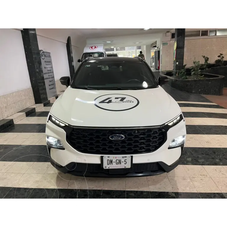 foto Ford Territory Dark Edition usado (2025) color Blanco precio $560,000