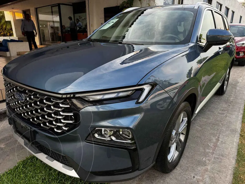 foto Ford Territory Trend usado (2024) color Azul precio $515,000