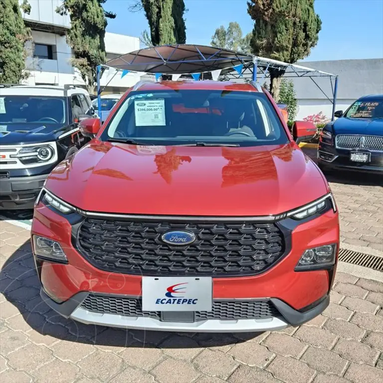 foto Ford Territory Ambiente usado (2024) color Rojo precio $399,000