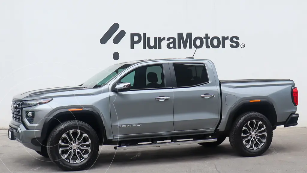 GMC canyon denali (2025)