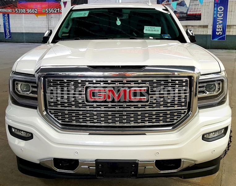 Gmc Sierra Denali Dvd Usado 2017 Color Blanco Diamante Precio 877 000 Foto Gmc Sierra Denali Dvd Usado