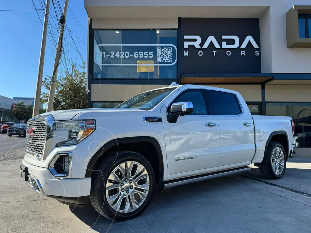 foto GMC Sierra Denali usado (2020) color Blanco precio $1,250,000