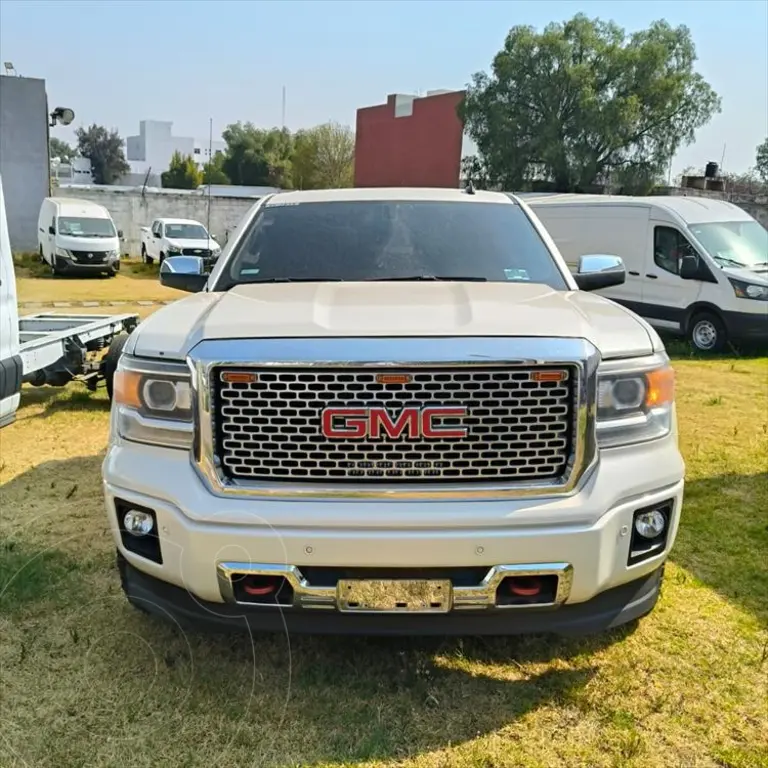foto GMC Sierra Denali DVD usado (2015) color Blanco precio $430,000