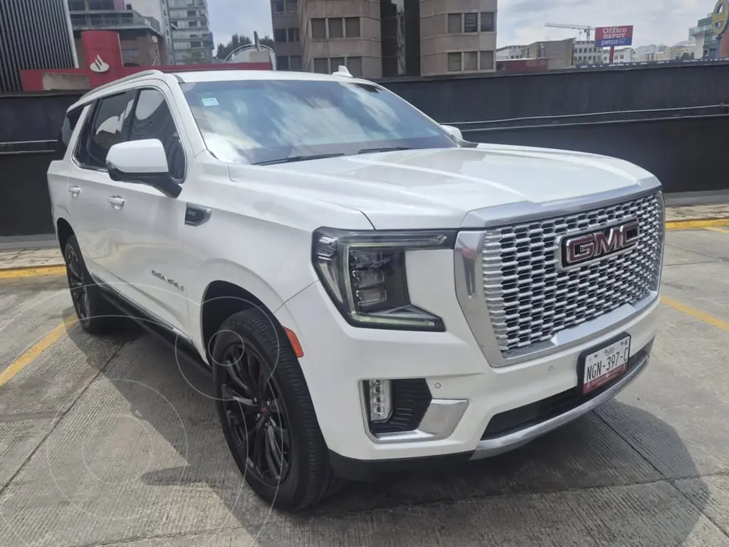 GMC Yukon Denali 2023