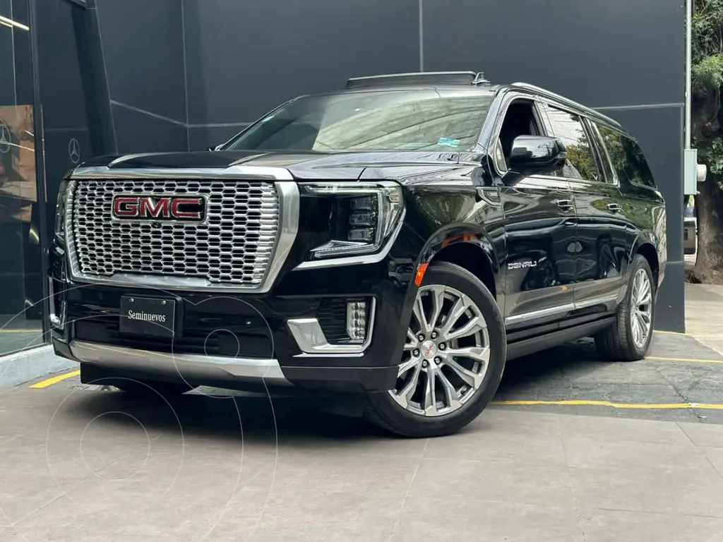 GMC Yukon Denali XL usado (2022) color Negro precio $1,790,000