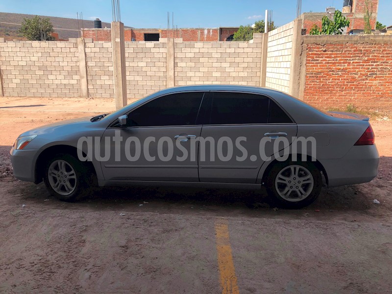 foto Honda Accord EX 2.4L usado