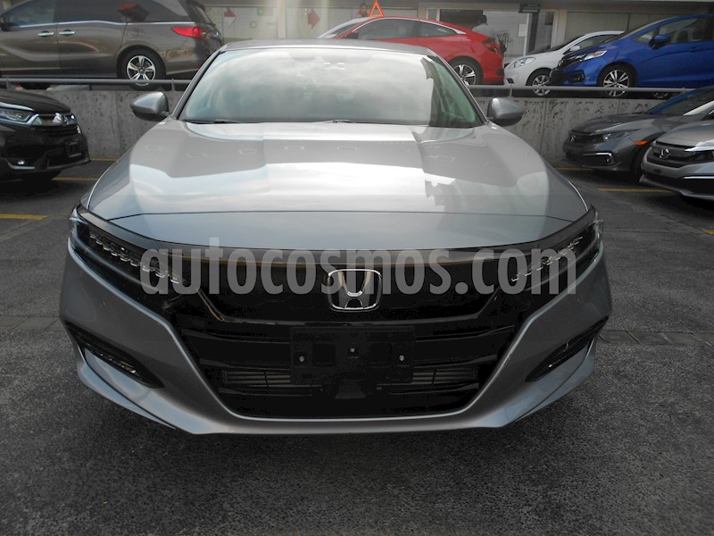 foto Honda Accord Touring usado