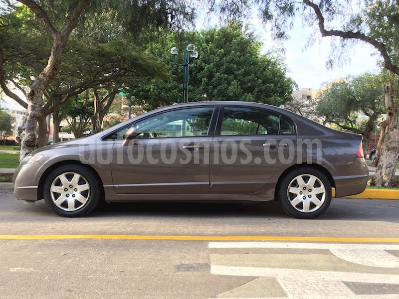 foto Honda Civic LX 1.8L usado