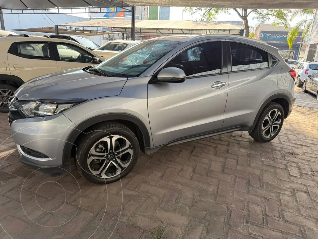 foto Honda HR-V EXL 4x2 CVT usado (2017) color Gris precio $21.500.000