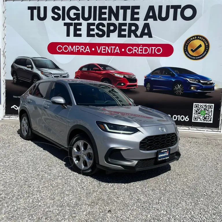 foto Honda HR-V Uniq usado (2023) color Plata Lunar precio $384,900