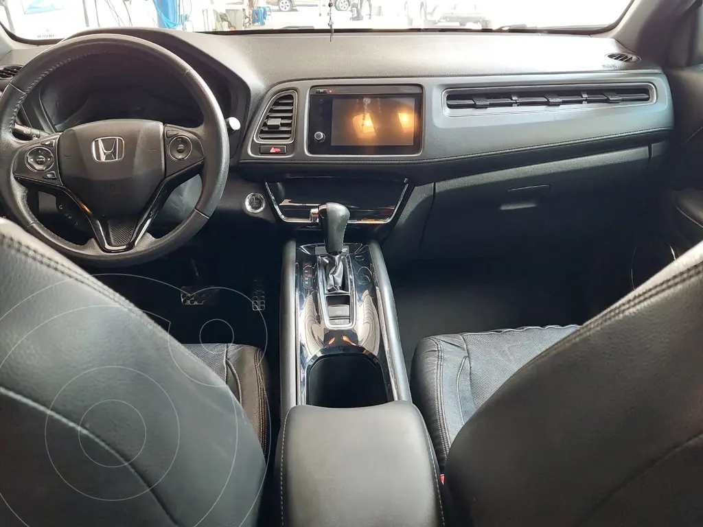 Honda hr-v touring (2022)