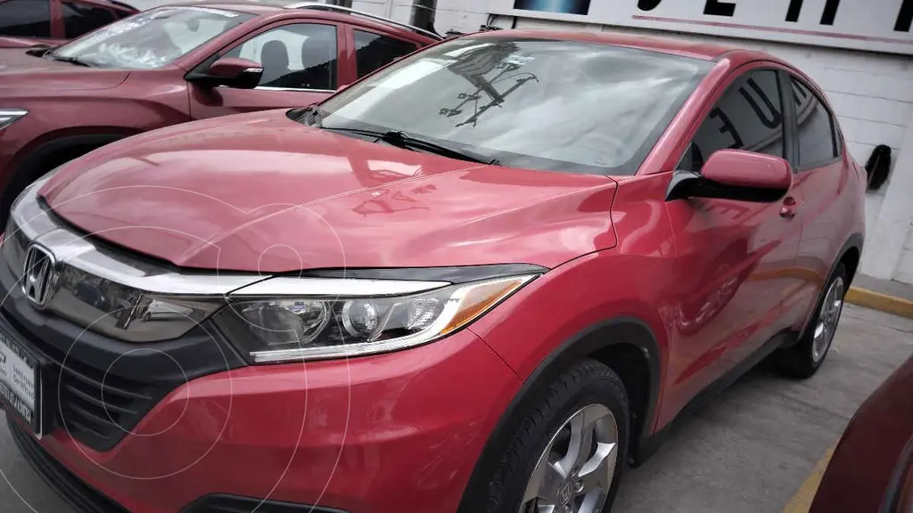 foto Honda HR-V Uniq usado (2019) color Rojo precio $294,900