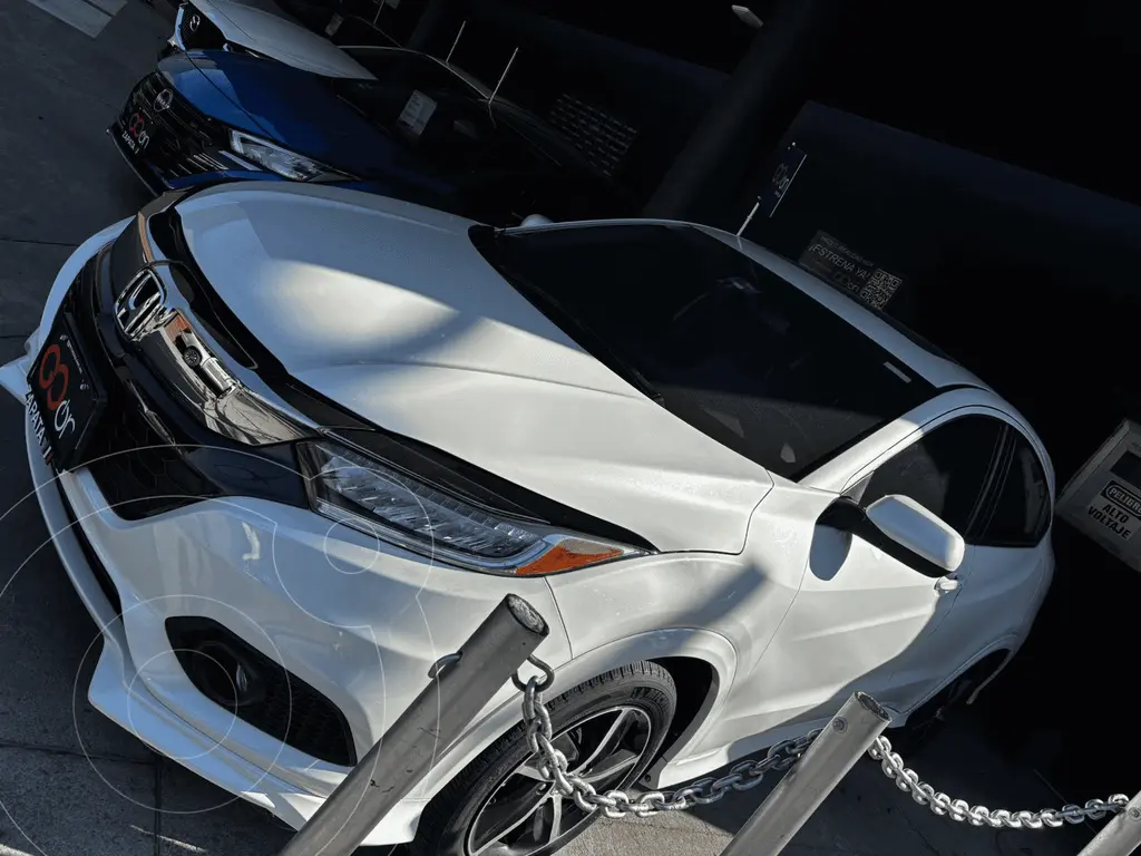 foto Honda HR-V Touring usado (2022) color HON BLANCO PLATINO precio $370,000