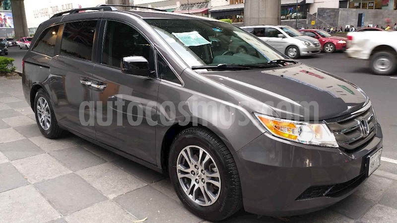 foto Honda Odyssey EXL usado