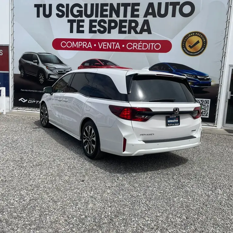 Honda Odyssey Touring 2025