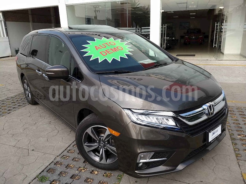 foto Honda Odyssey Touring usado
