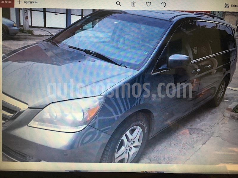 foto Honda Odyssey Touring usado
