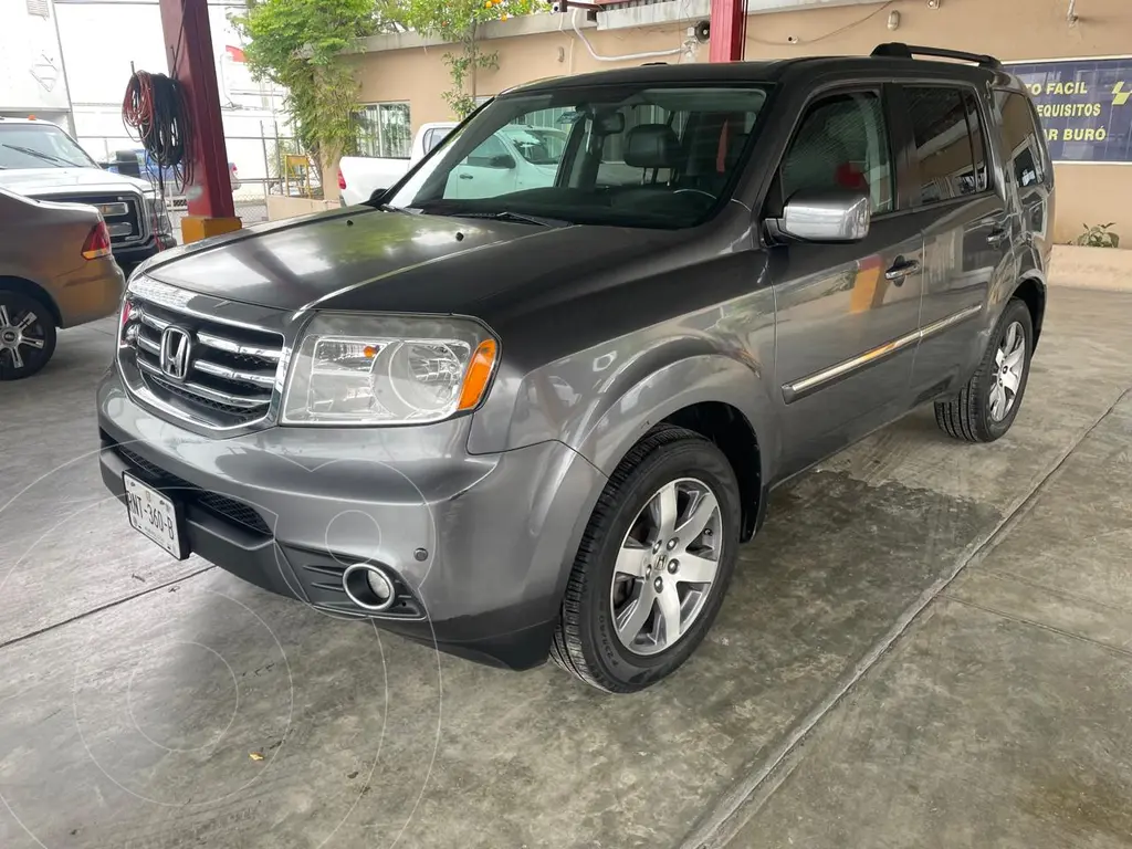 foto Honda Pilot Touring usado (2013) color Gris precio $265,000